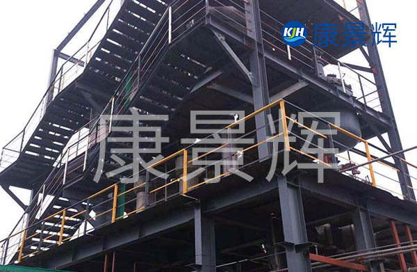 還有我們?cè)趯?duì)比山西降膜三效蒸發(fā)器價(jià)格時(shí)，也要同樣的對(duì)比降膜三效蒸發(fā)器的質(zhì)量。